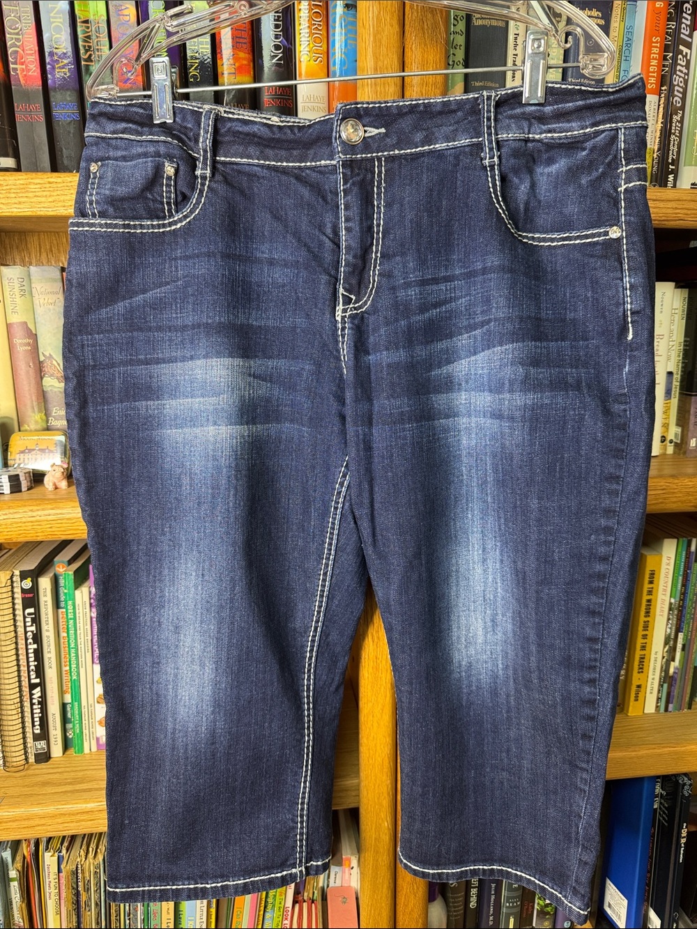 Live Hard Dark Wash Distressed Women’s Blue Jean Pedal Pushers